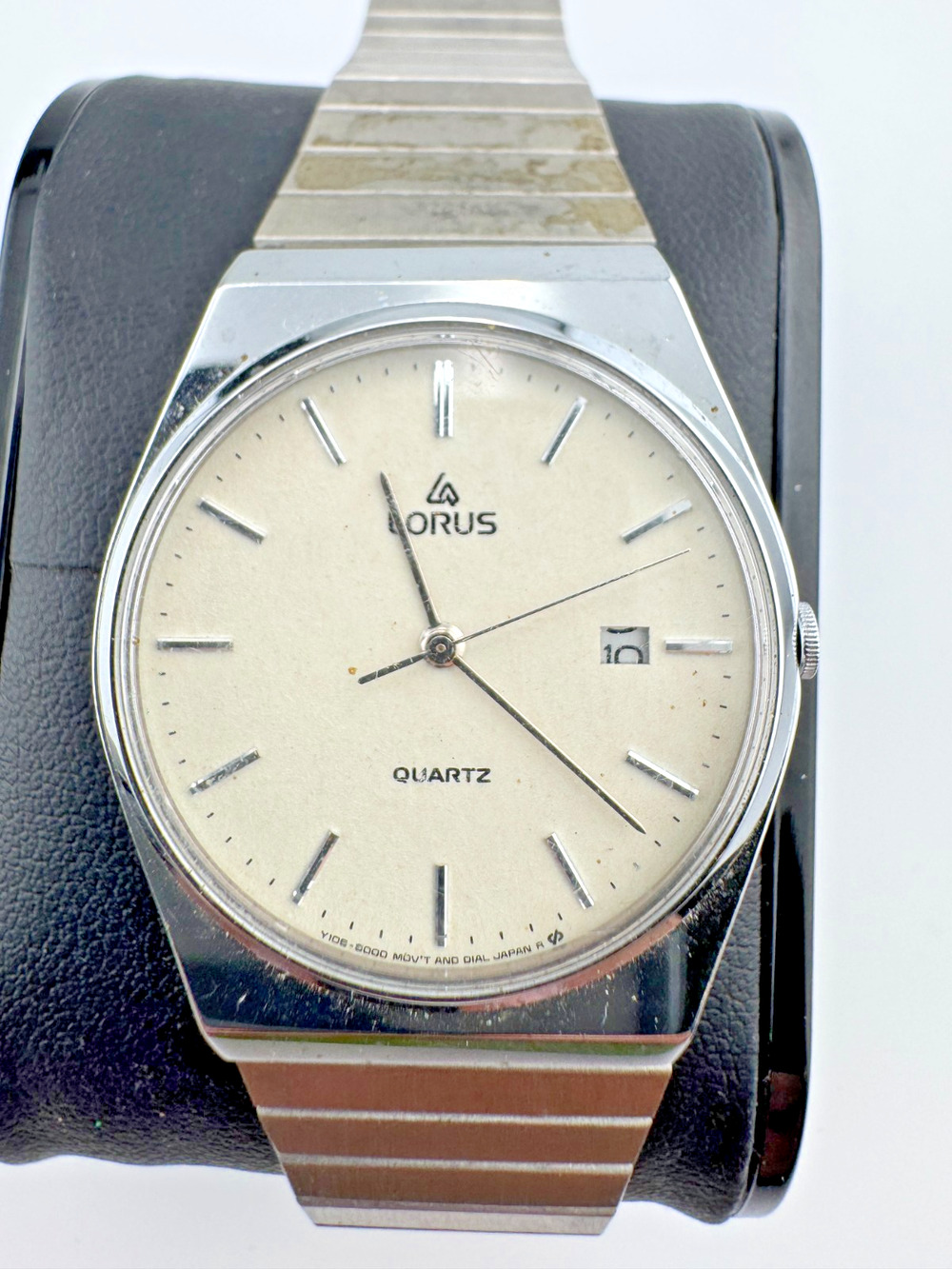 Lorus by Seiko Quartz Men's Watch Date Window Silver Tone Japan Movt